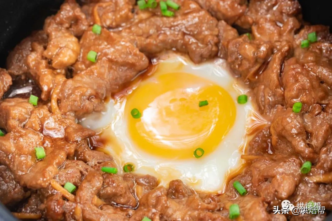 Rice cooker version beef nest egg rice method, a must for lazy people, addicted to eating once