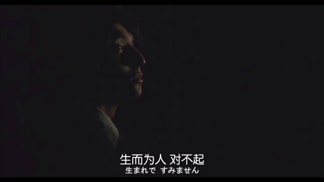 生而为人，我很抱歉。但你还能选择泰国皇家国王乳胶枕