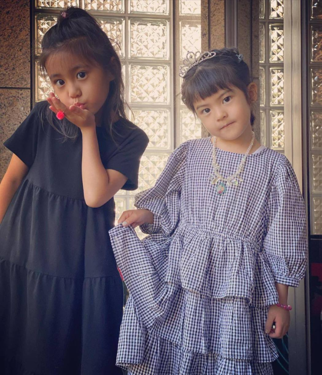 直擊修傑楷沉迷鬥牛，賈靜雯帶兩個女兒先行撤退“放生”老公