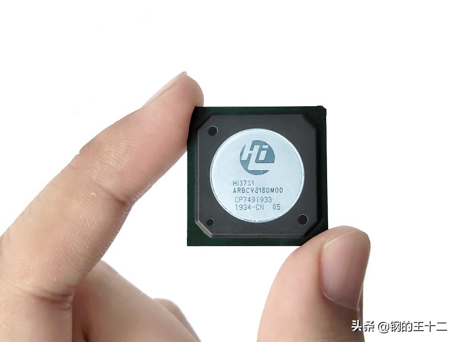 华为海思鸿鹄818全网首张高清照，这个芯片值得