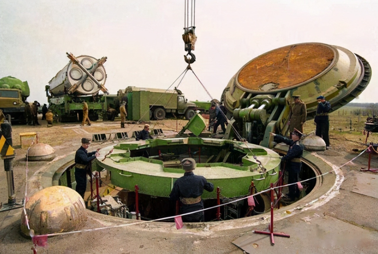 哈萨克斯坦：苏联解体后第三个拥核大国，为何