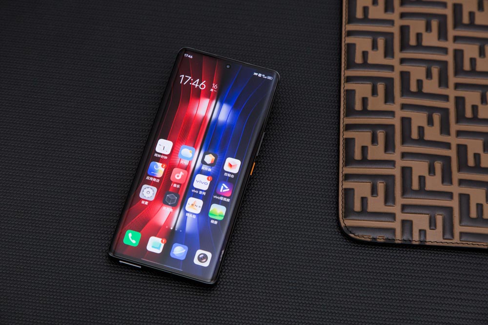 iQOO 8 Pro⣺콢ȫ콢Ҫ߶ã˴