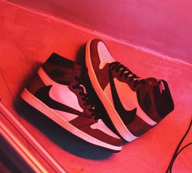 球星、明星“Nike倒钩”上脚图，这次你是天选之子还是陪跑成员？