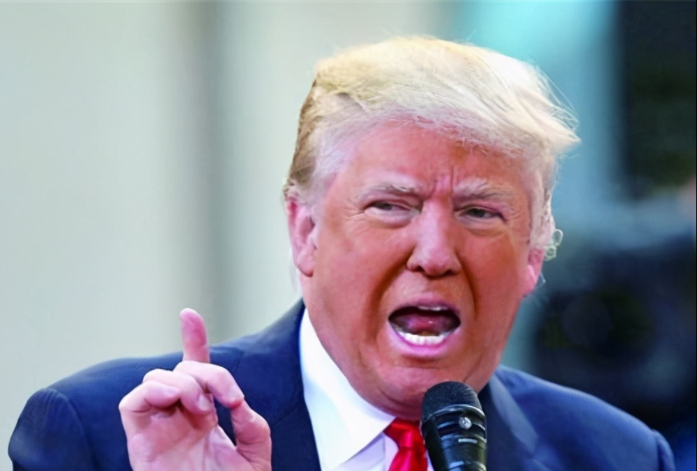 西方可以暗杀苏莱曼尼，为何不敢暗杀哈梅内伊