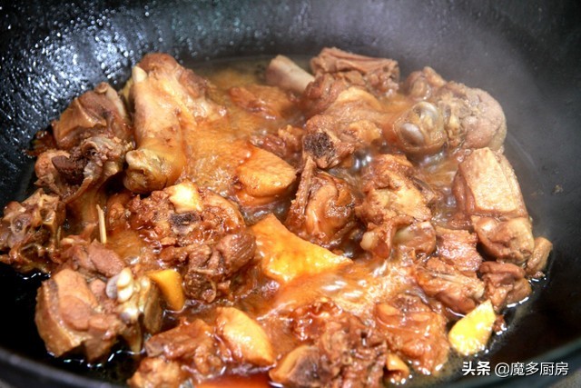 Buy 2 duck legs for 9 yuan, cook a plate of beer duck, no oil and less seasoning, simple and easy to make, good nutrition