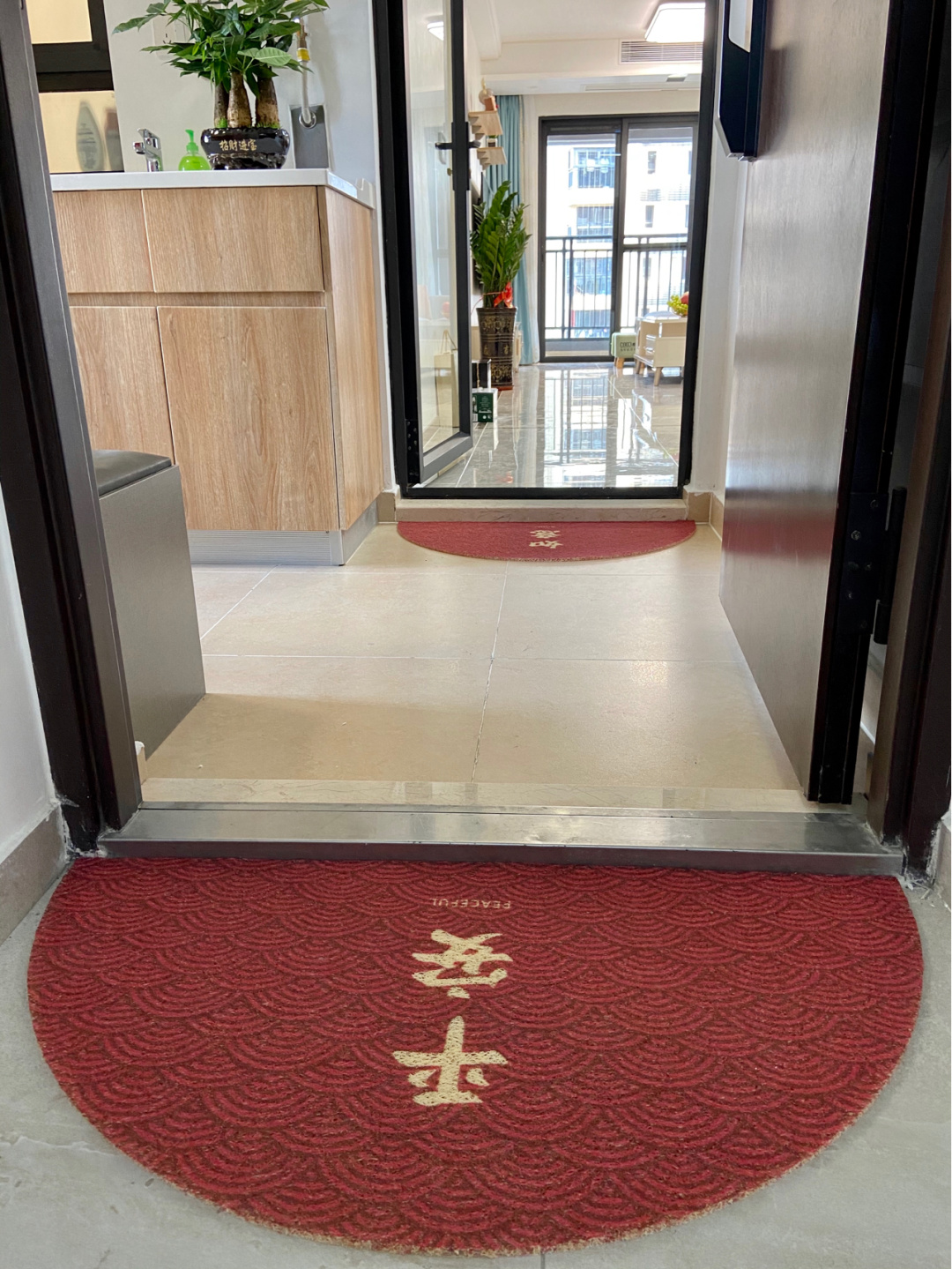 简约风新房完工，入户就被迷住了，装修费含家具花了20万，晒晒