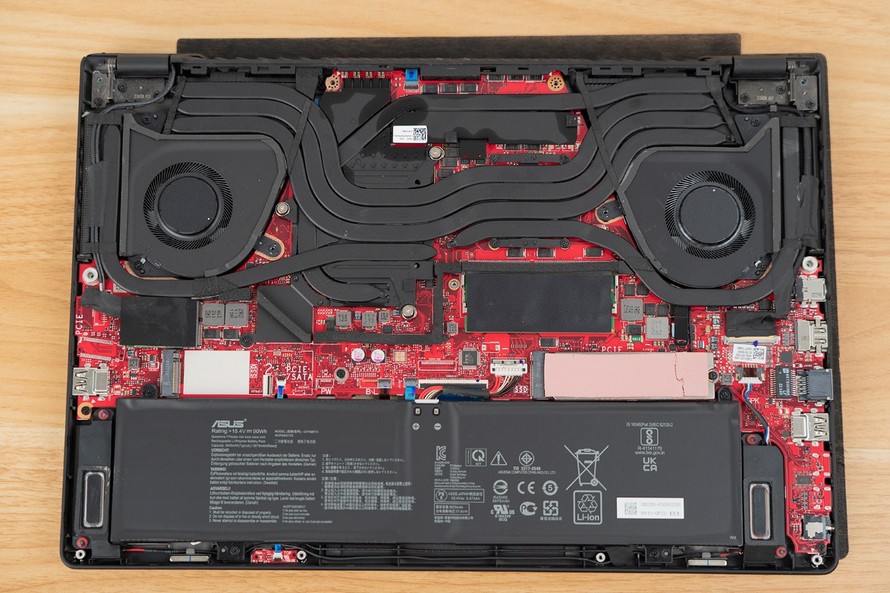 打破创作本与游戏本的隔阂：ROG幻16笔记本评测