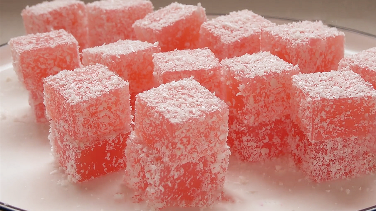 2個西紅柿，一碗澱粉，鍋裡攪一攪，酸甜爽滑，越吃越想吃