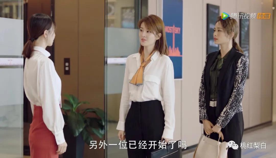 明明是住上亿豪宅的贵圈小公主，乔欣怎么就跟