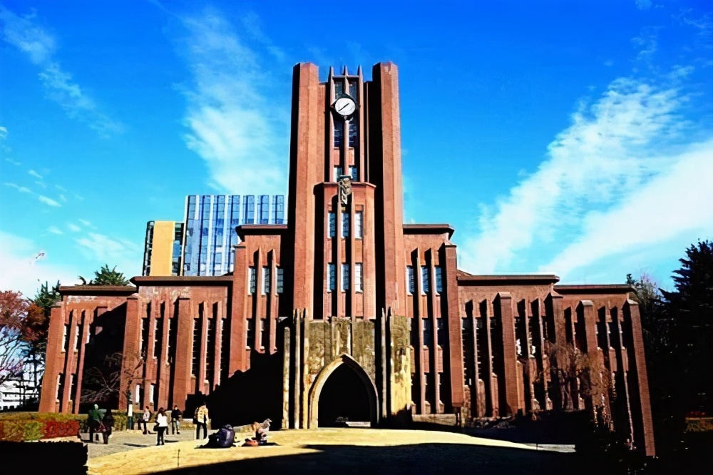 破冰外交能手王毅，策反日本議員，一招讓美國坐回談判桌