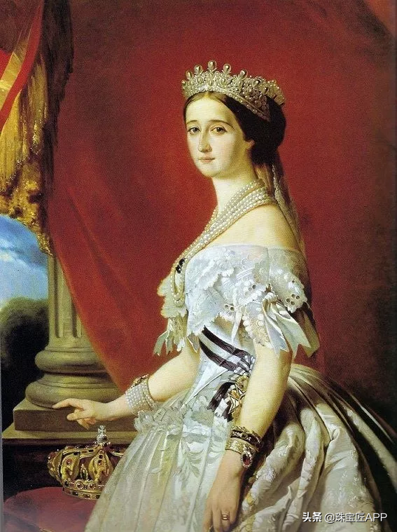 与茜茜公主并称欧洲两大美人，众多藏品成绝响：法国皇后欧仁妮