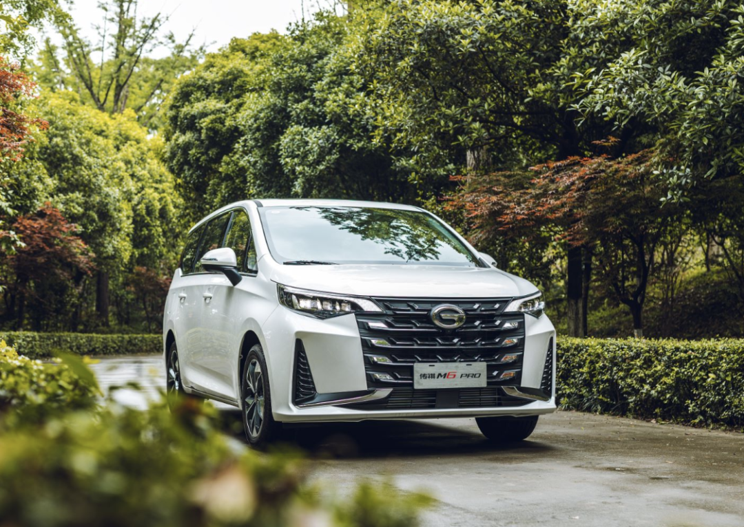 抢先试驾传祺M6 PRO，一款宜商宜家的全能MPV