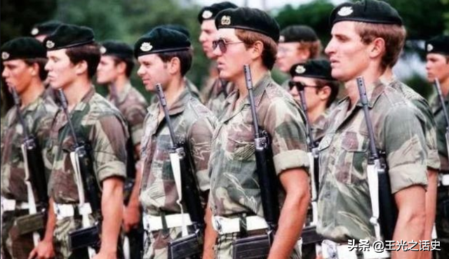 作为非洲的另一个南非，津巴布韦真的是被黑人