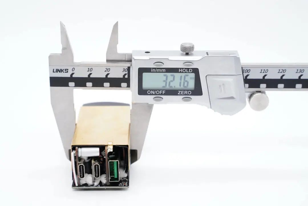 加油中国芯！拆解一款国产GaN器件的65W氮化镓快充