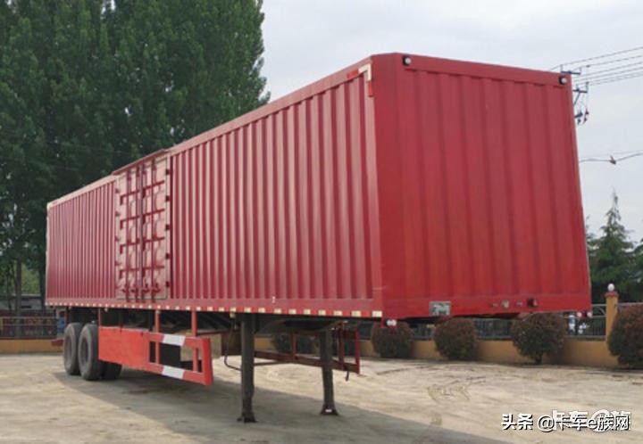 第334批公告：三一搭自主国六动力 两轴半挂车大