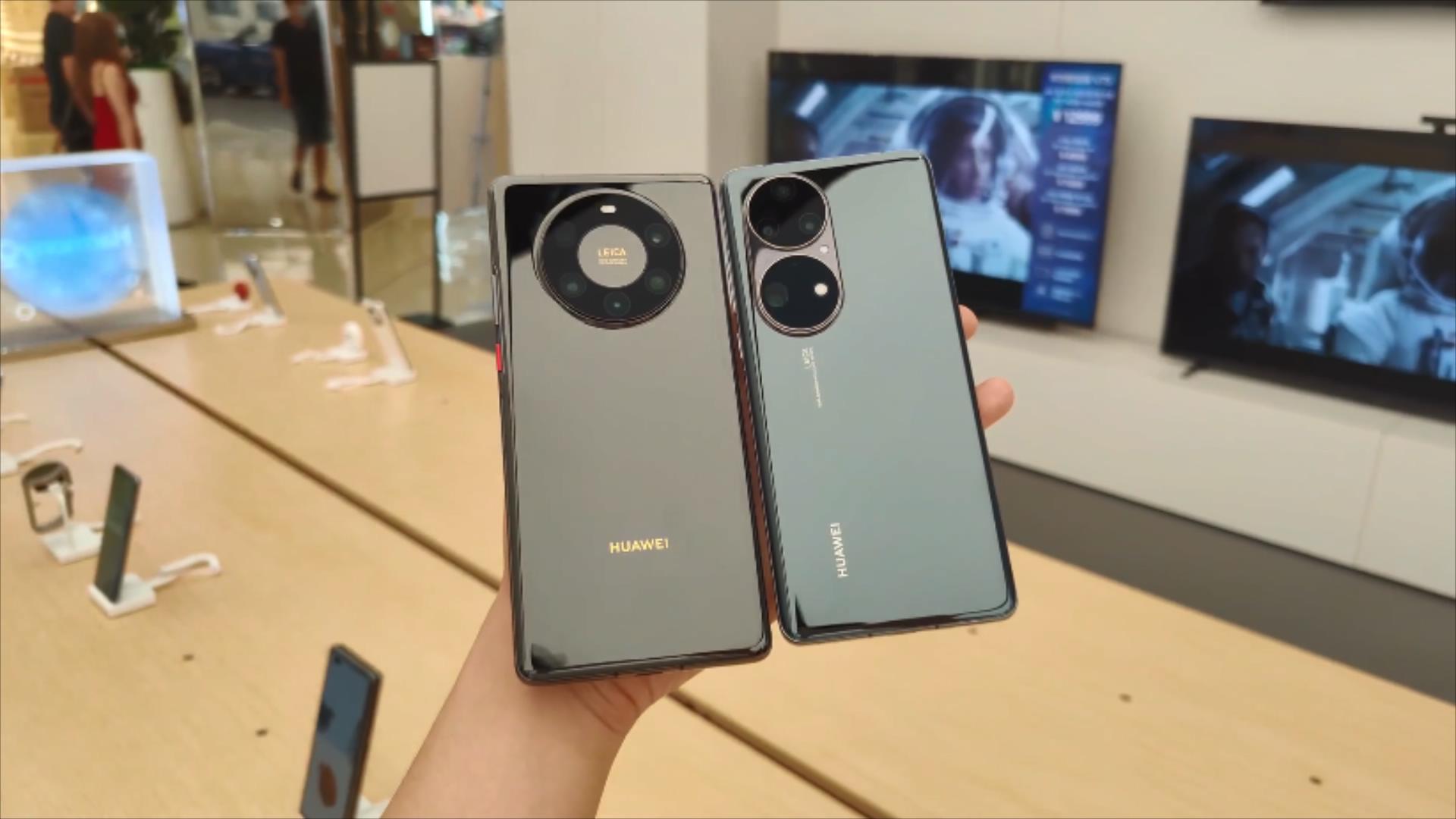 华为P50Pro和华为Mate40Pro+真机上手对比：谁才是华为的真机皇