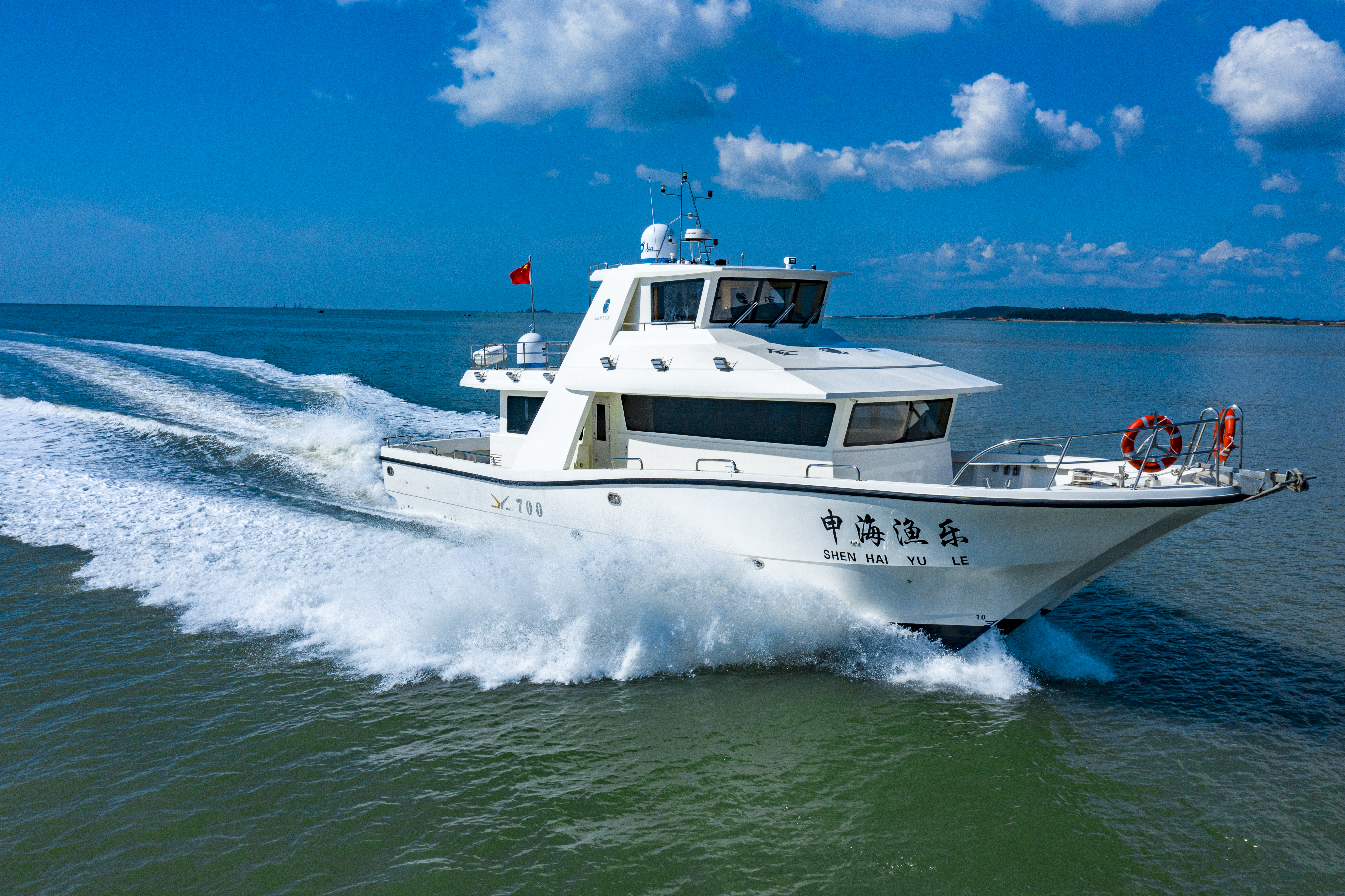 慕恩JY700D高速远航海钓艇，钓鱼爱好者的终极梦想