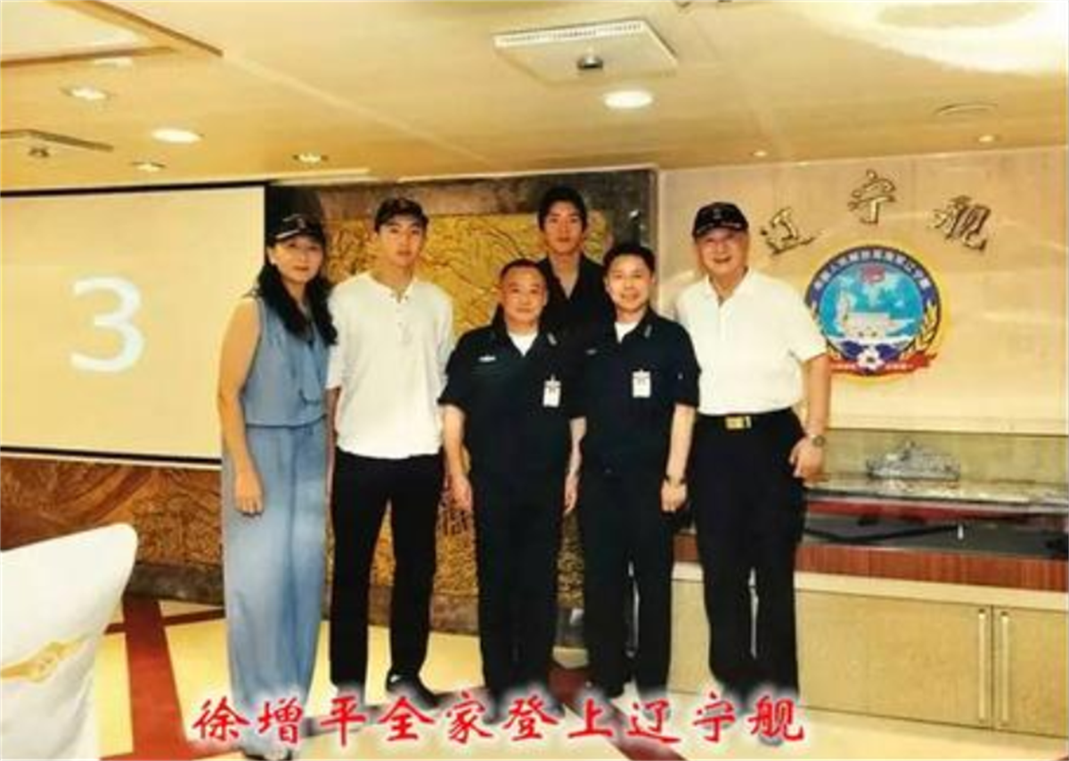 连喝6斤白酒，为我国买第一艘航母，第二天就破产！后来咋样？