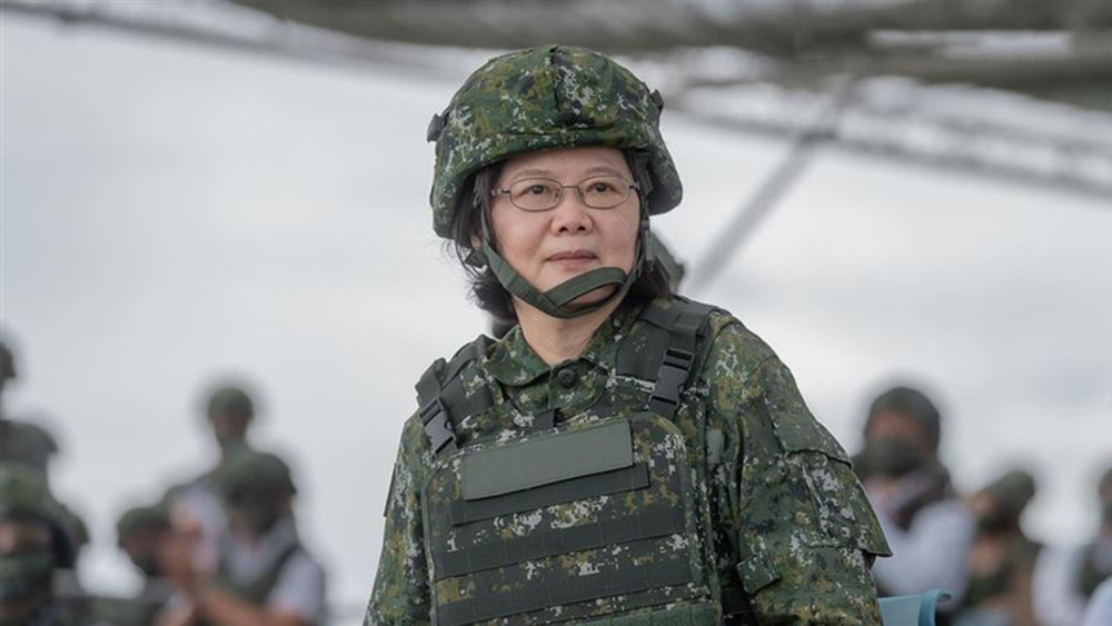 六条消息，三个战场，三种心态，美国正在迫使