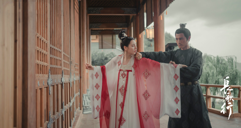 " travel length a song " head sow, wu Lei is too soft, dilireba is too old, gut too play says, the story is too weak