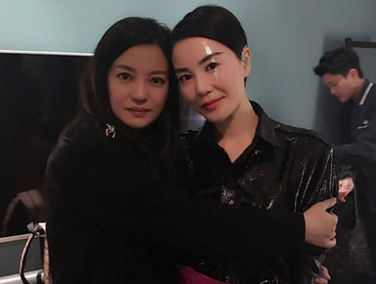 趙薇嫁給二婚“丑男”的真相曝光，和王菲有很大的關(guān)系，咋回事？