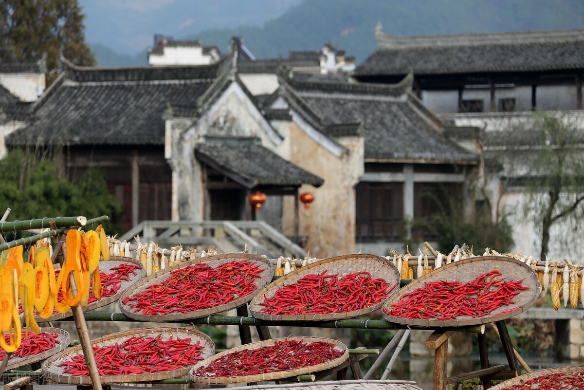 Anhui in autumn, one night into autumn, Huizhou became beautiful