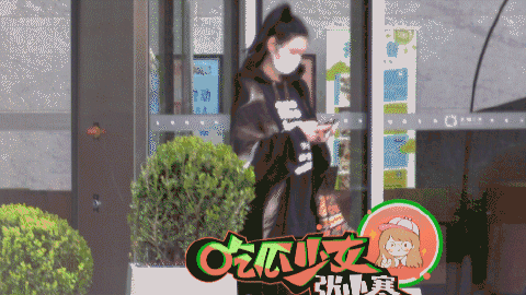 豪门儿媳奚梦瑶怀二胎？素颜外出上身壮硕孕味浓，曾言至少生三胎