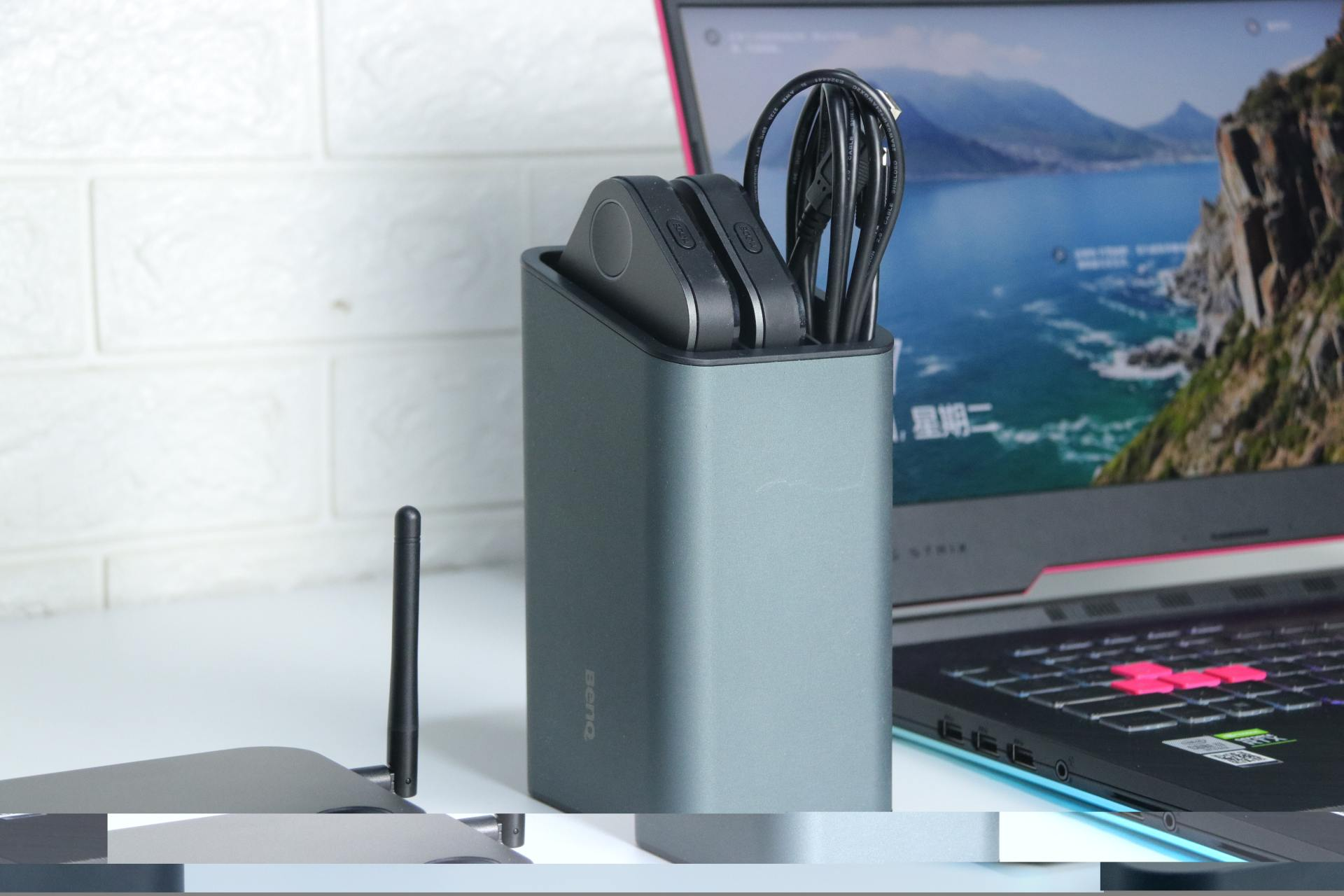 明基WDC10应答秀体验，3秒无线投屏，省去布线麻烦