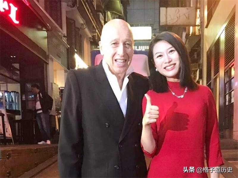 当年，那个放弃别国国籍，坚持加入中国籍的富