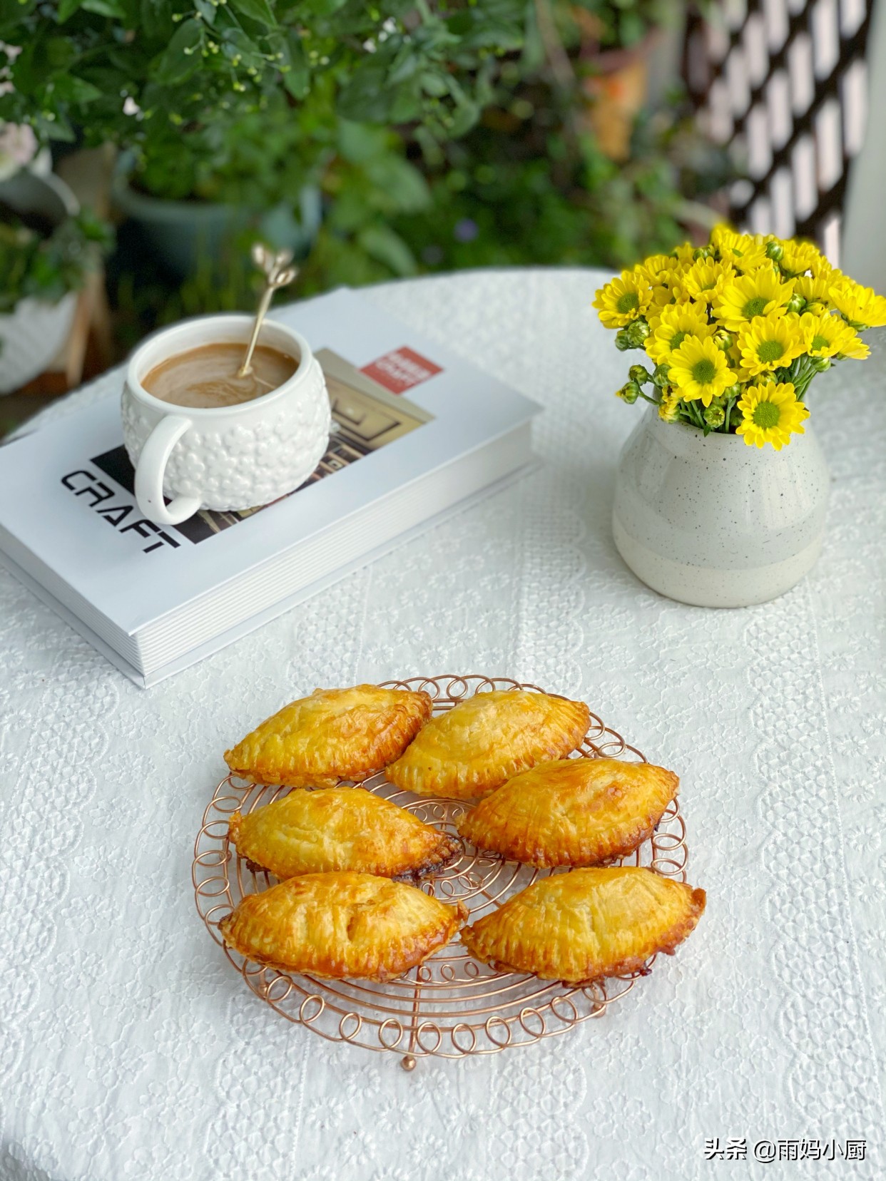香酥掉渣的菠蘿酥，用蛋撻皮就能做，外酥里香，懶人一看也會做