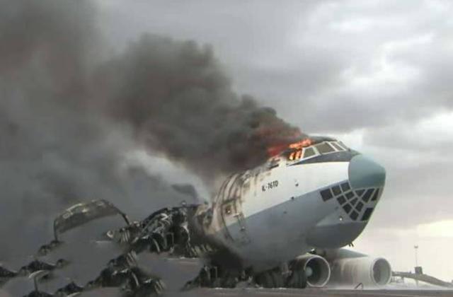 运输机刚降落就被击毁，一连发生两次，乌克兰