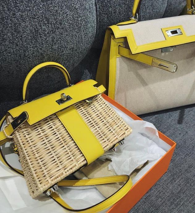 周扬青秀奢华生日礼物：周爸送百万豪宅，老佛爷御用插画师作画