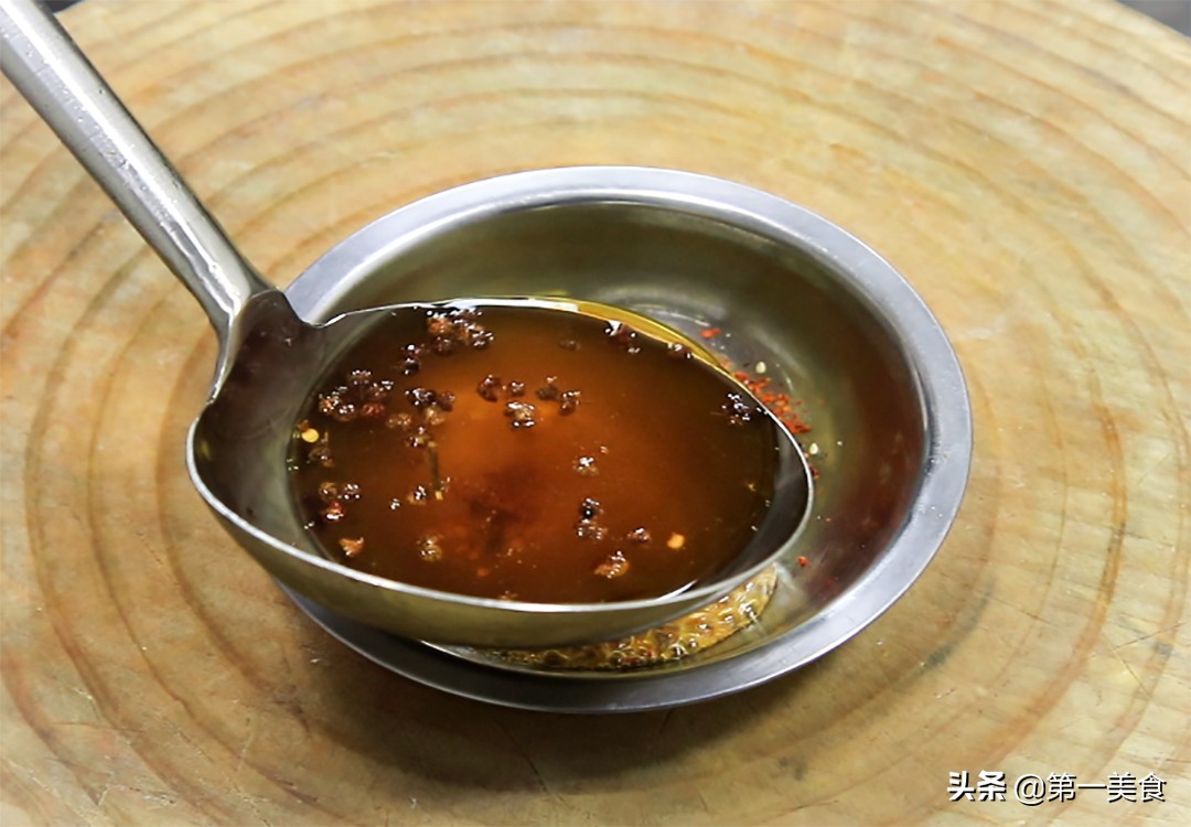圖片[9]-夏天雞肉就要這樣吃 大廚分享紅油雞絲 獨特料汁 香辣開胃-起舞食譜網