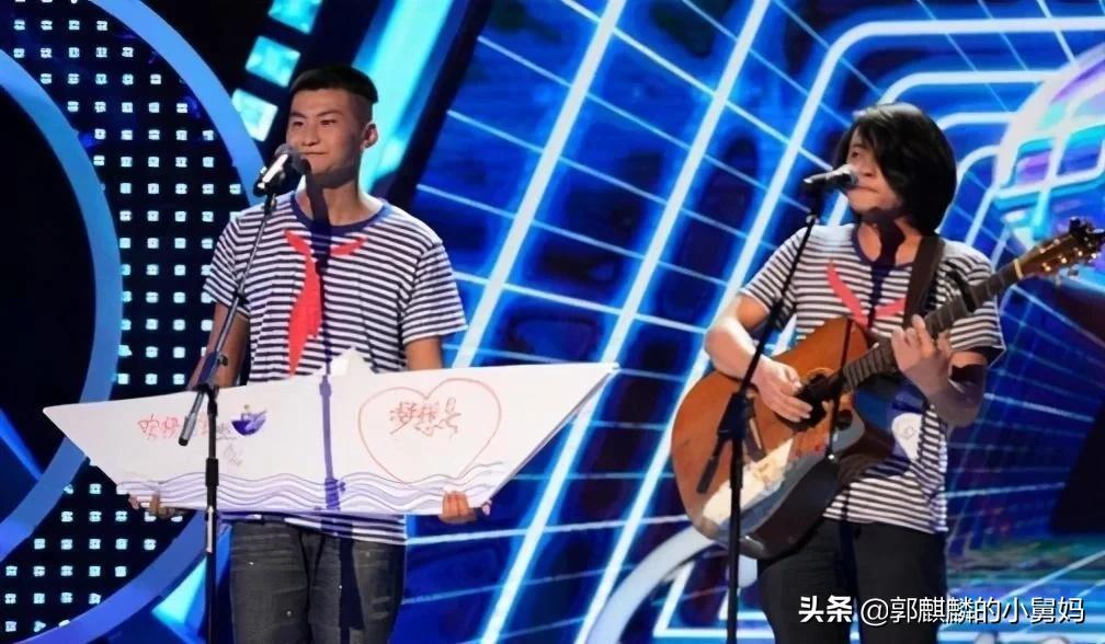 为走红冒充草根歌手,被韩红戳穿,将他们赶出