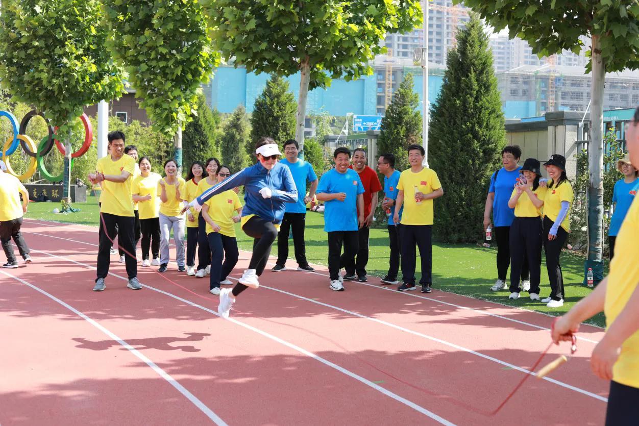 商丘市第一中学2021年教职工运动会(图5)