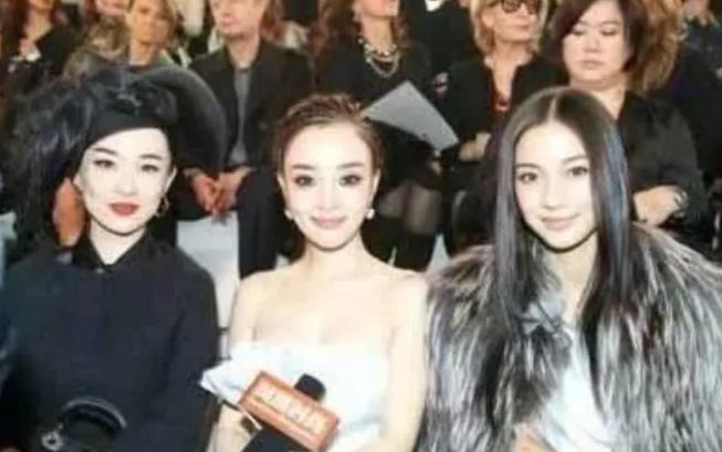 8年前女星造型有多辣眼睛？baby靠颜值扛住，李小璐吓坏众人