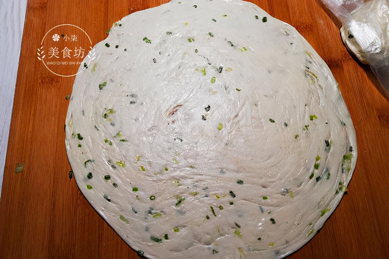 10分鐘就能出鍋的千層餅，不用燙麵，照著做保證不干不硬