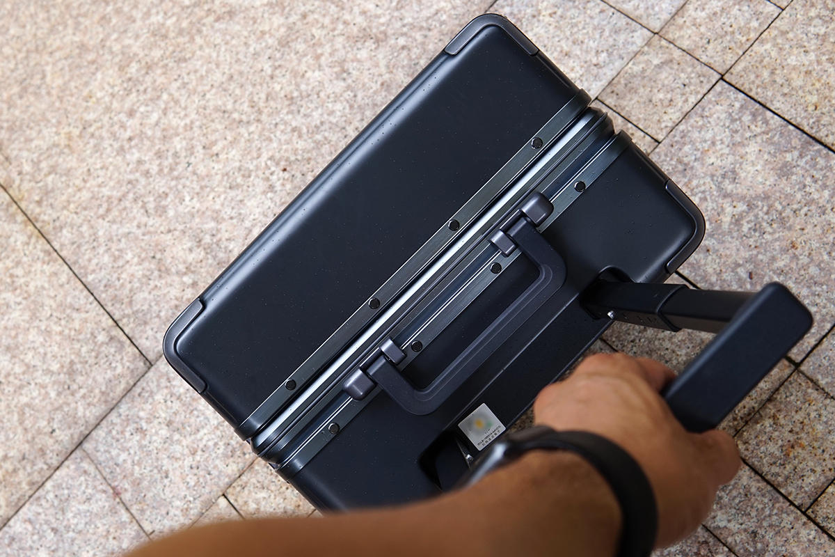 地平线8号POWER行李箱，恰到好处的高级感