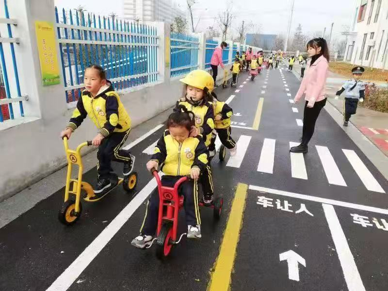 合阳县九龙幼儿园多措并举开展“全国交通安全日”系列活动（图）