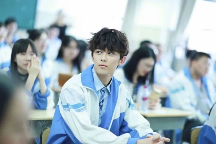 Wu Lei does not perform a little brother, small wolfhound of every year general attack just is you is correct open way