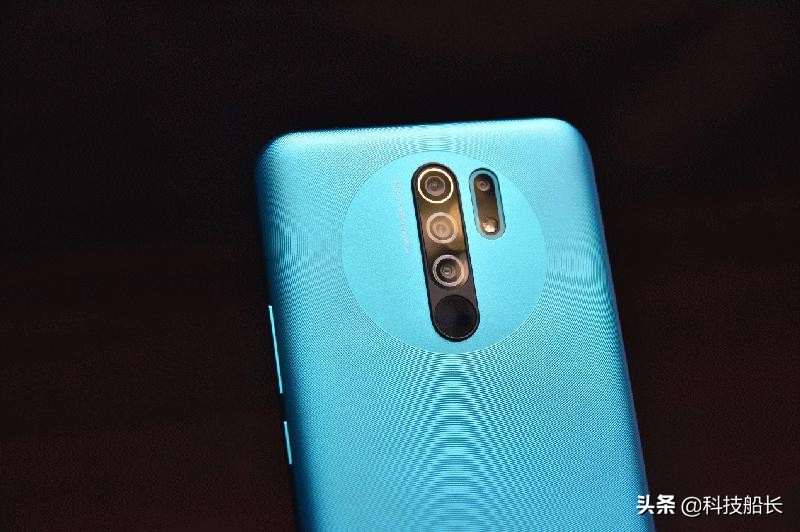 799元高质量新手入门手机上 Redmi 9拆箱图赏