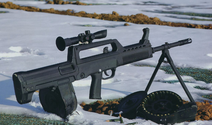 为何解放军士兵使用的步枪基本没有瞄准镜？原