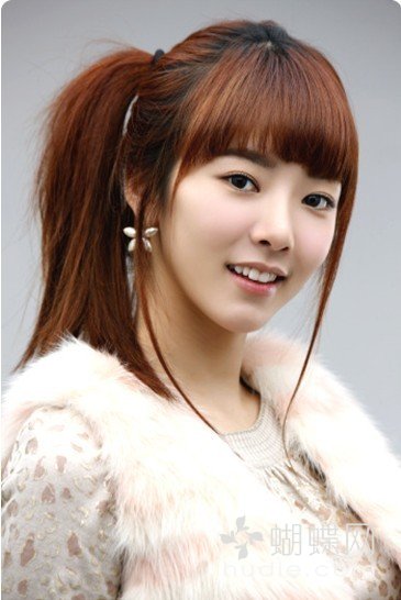 裴涩|复古舞元祖裴涩琪宣布结婚 与小两岁男友交往3个月便达成结婚的共识