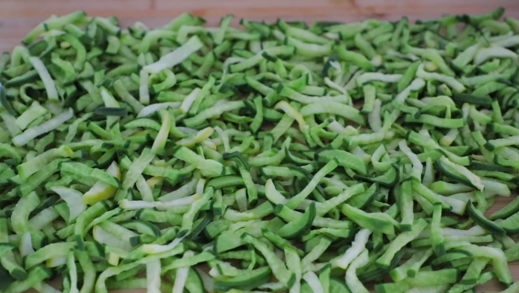 萝卜最开胃的腌制方法，不用油不用水，清脆爽口，香辣下饭又好吃