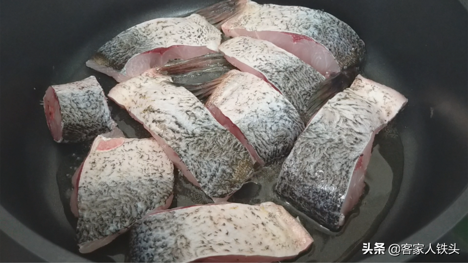 以後待客冬瓜不煲湯，加1塊魚腩這樣做，汁多味美，還沒一點腥味