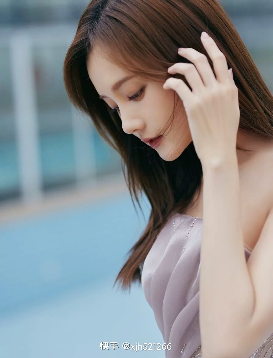 Atlas of Li Yitong sex appeal