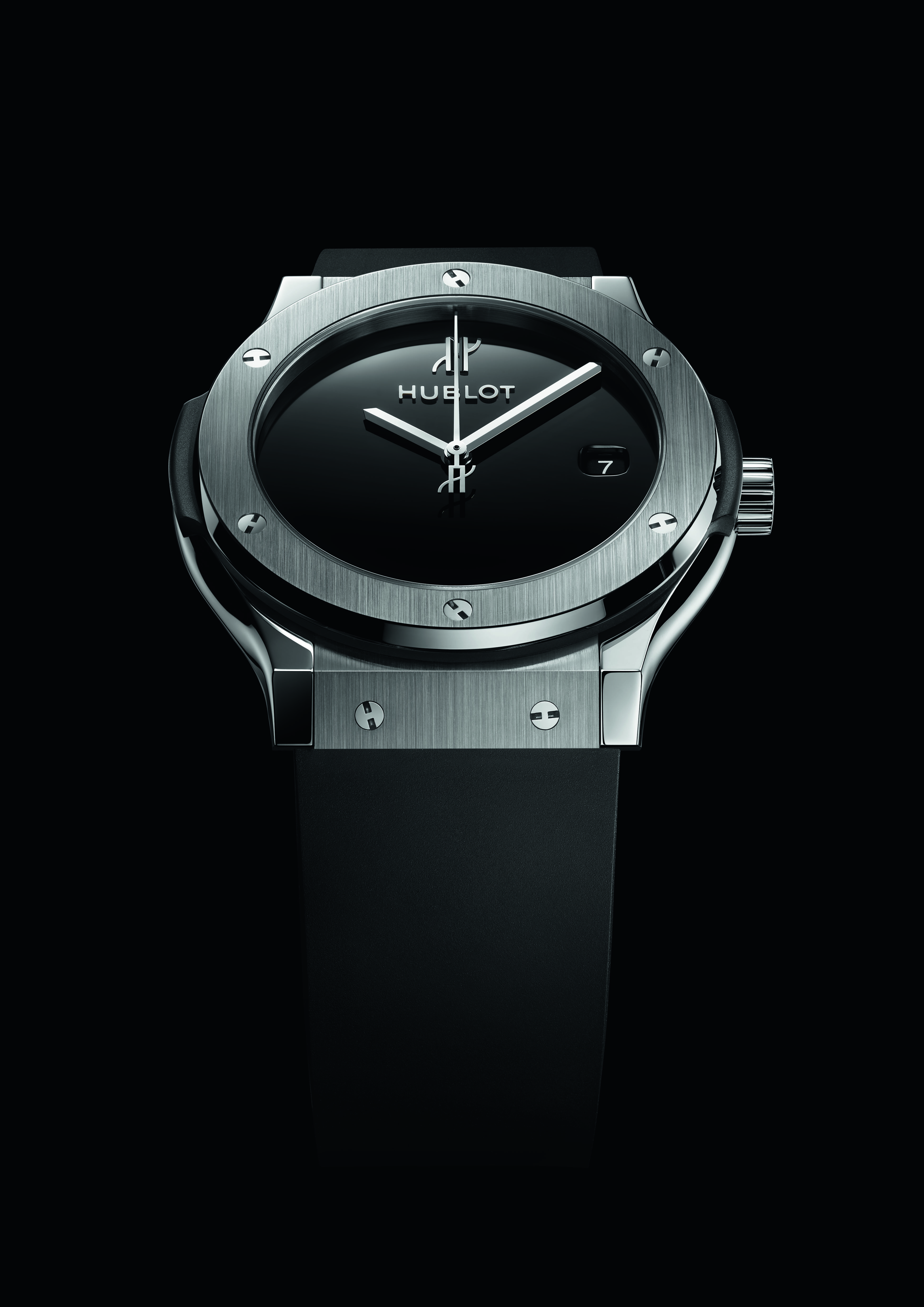 HUBLOTʱ伴֤40йѲչ½