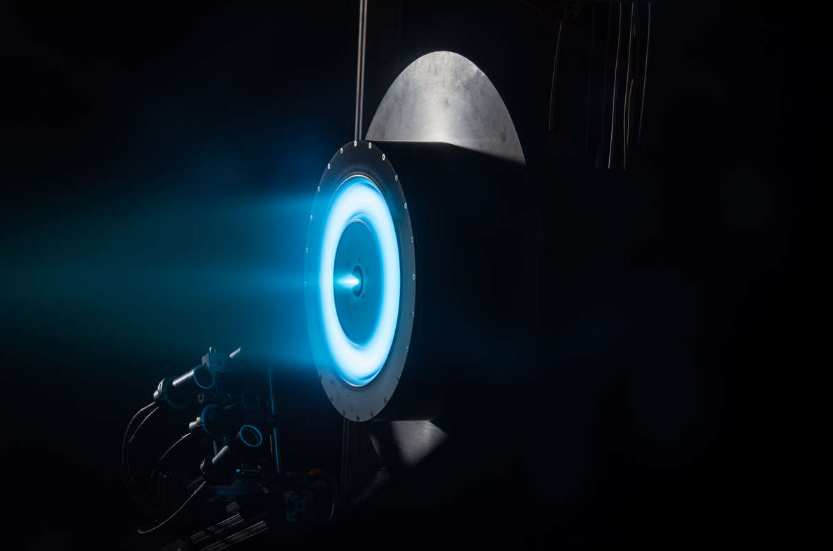 太空“幻影”：航天飞机中的小不点，美军X-37B是不是太空战机？