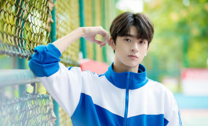 穿校服成风景线的演员，杨洋、肖战、王俊凯、