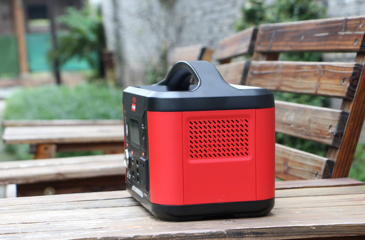 火爆!600W、市电、一站式户外用电需求-卡旺达电户外电源评测